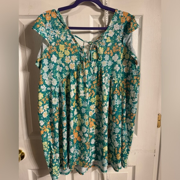 Heimish - Babydoll, Flutter Sleeve Top - 1x - NWOT - Picture 2 of 7